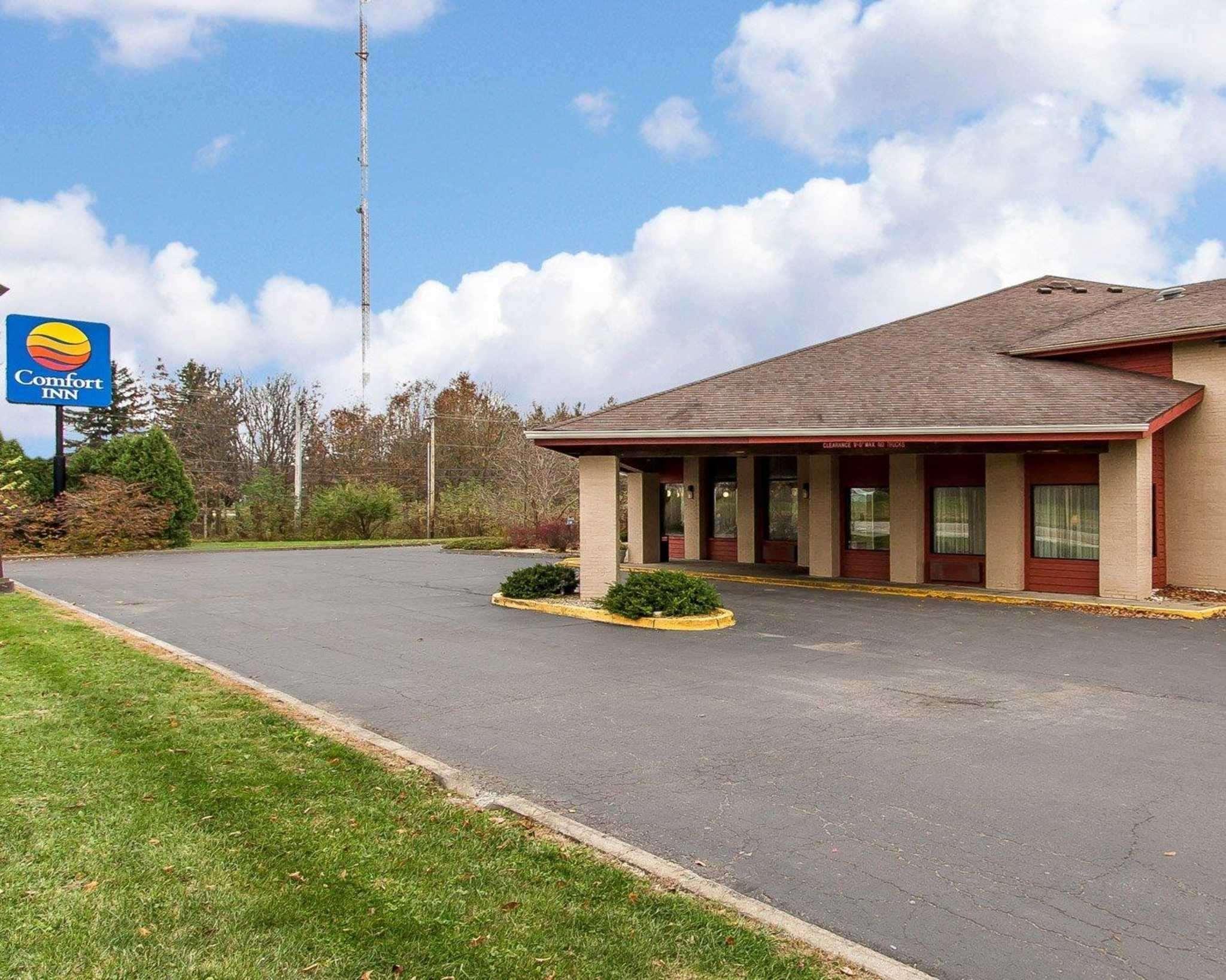 Quality Inn Macomb Near University Area Dış mekan fotoğraf